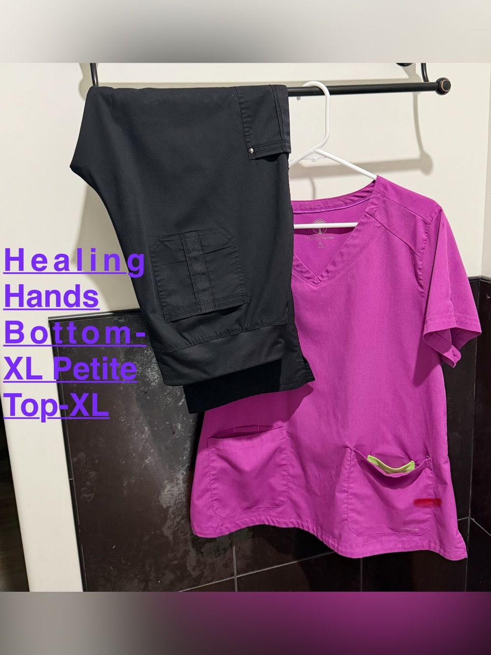 Healing Hands- Women's V-Neck Scrub Set